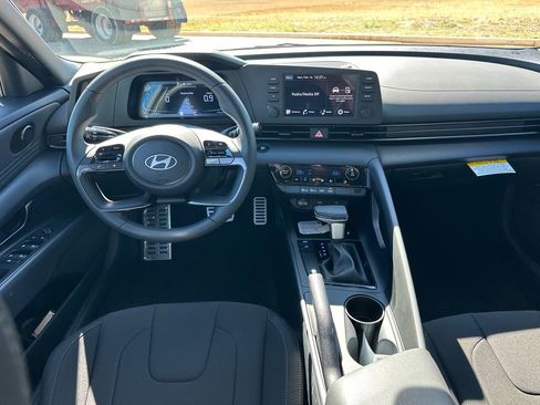 New 2026 Hyundai Elantra Sport w/ Cargo Package image 22