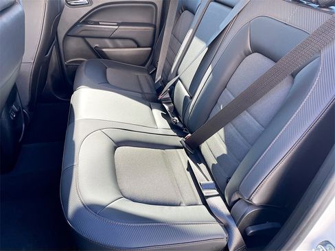 Used 2022 GMC Canyon AT4 w/ Trailering Package image 24