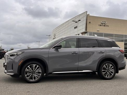 New 2026 INFINITI QX60 Luxe w/ Cargo Package image 2