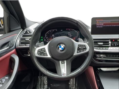 Used 2023 BMW X4 xDrive30i w/ M Sport Package AWD/4WD image 38