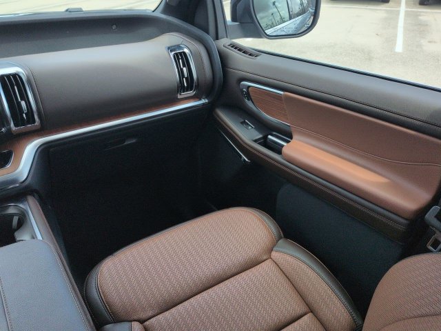 New 2027 Ford Expedition King Ranch RWD image 17