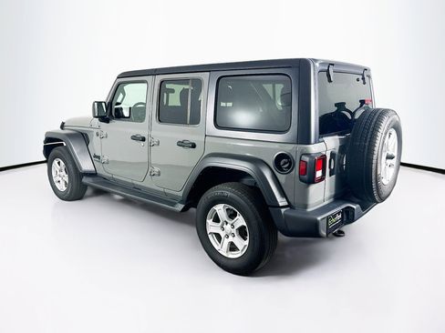Used 2022 Jeep Wrangler Sport S image 5