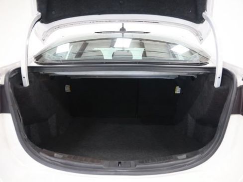 Used 2016 Ford Fusion SE FWD image 15