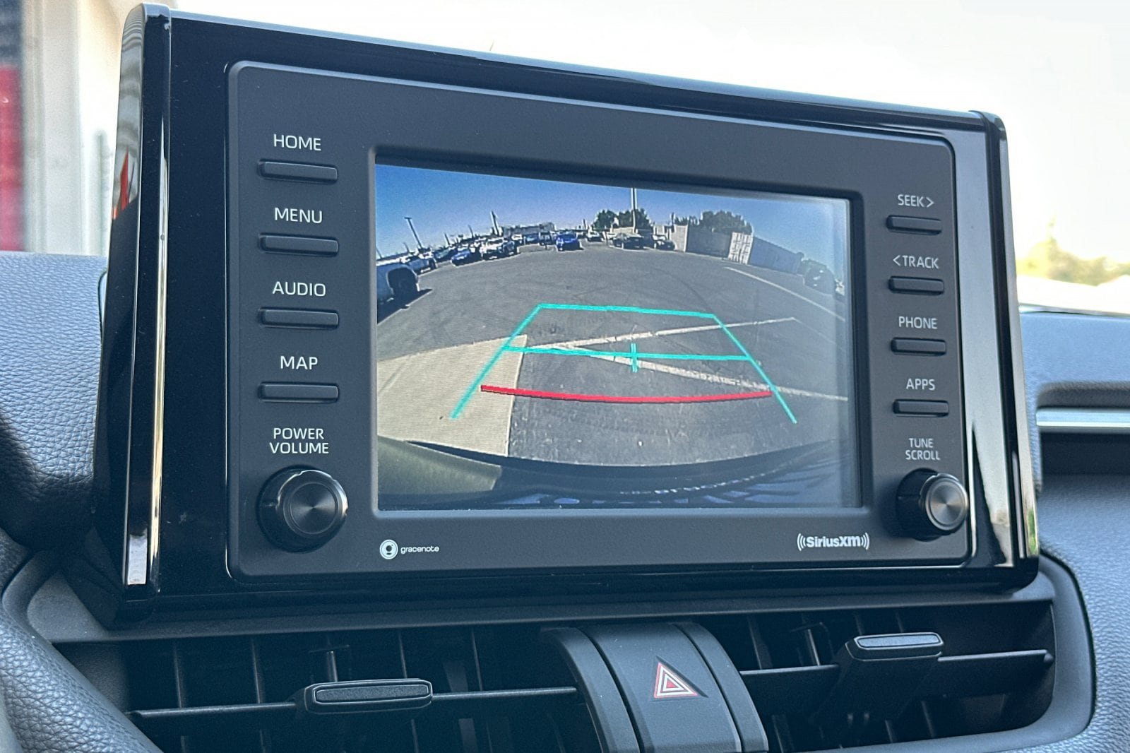 Certified 2020 Toyota RAV4 LE AWD/4WD image 19