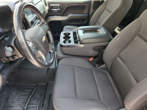 Used 2019 Chevrolet Silverado 1500 LT AWD/4WD image 15