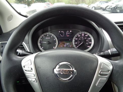 Used 2013 Nissan Sentra FE+ SV image 19