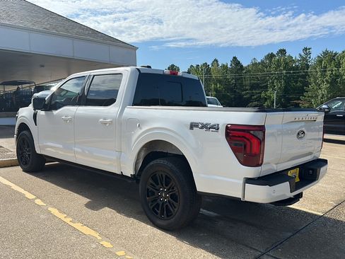 Used 2024 Ford F150 Platinum w/ FX4 Off-Road Package AWD/4WD image 9