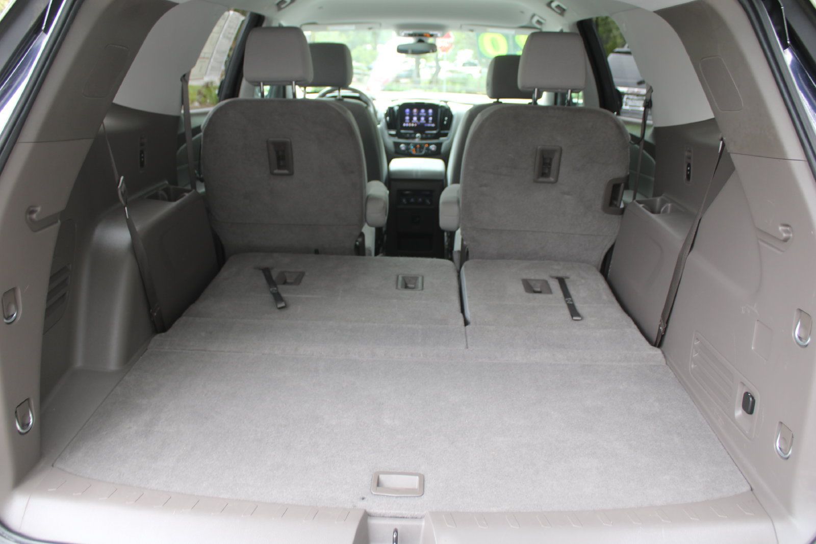 Used 2020 Chevrolet Traverse LT FWD image 10