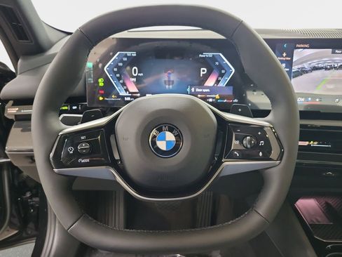 New 2026 BMW 530i w/ Premium Package image 14