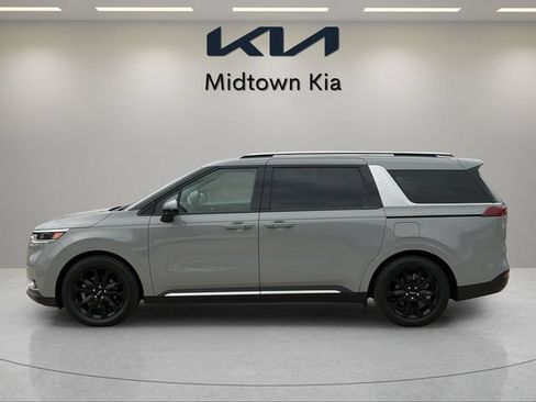 Used 2024 Kia Carnival SX FWD image 6