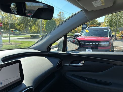 Used 2023 Hyundai Santa Fe SEL w/ Premium Package image 23