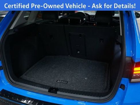 Certified 2025 Volkswagen Taos SE image 44