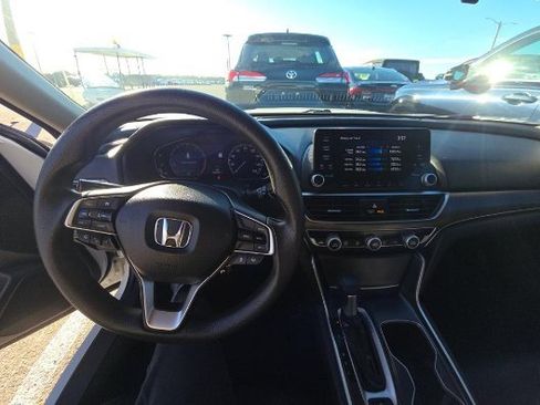 Used 2020 Honda Accord LX image 8