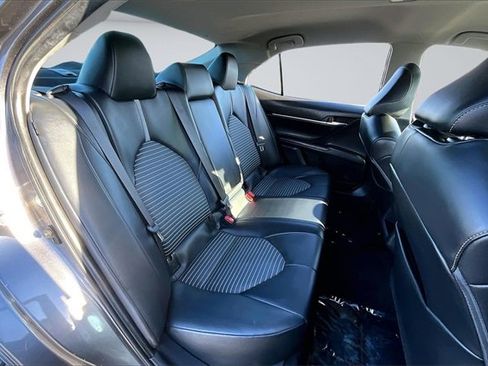 Used 2022 Toyota Camry SE image 24