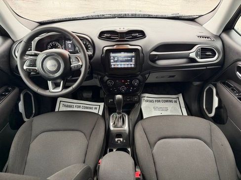 Used 2021 Jeep Renegade Sport w/ Sport Appearance Group image 23