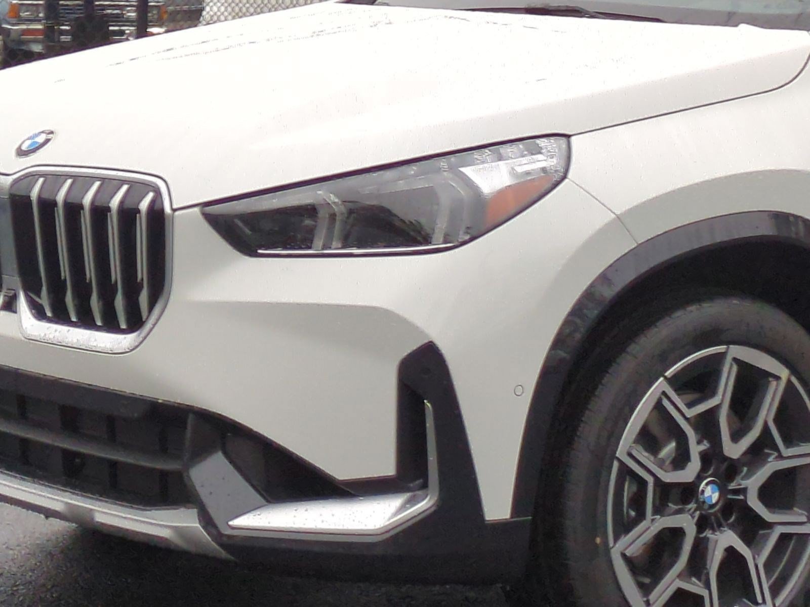 Certified 2026 BMW X1 xDrive28i w/ Technology Package AWD/4WD image 6