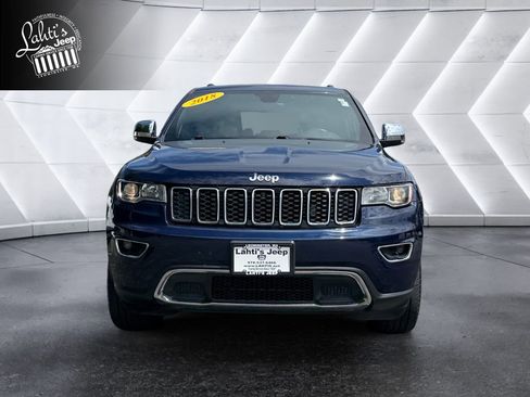 Used 2018 Jeep Grand Cherokee Limited AWD/4WD image 2