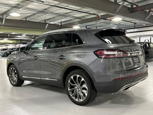 Certified 2022 Lincoln Nautilus Reserve AWD/4WD image 4