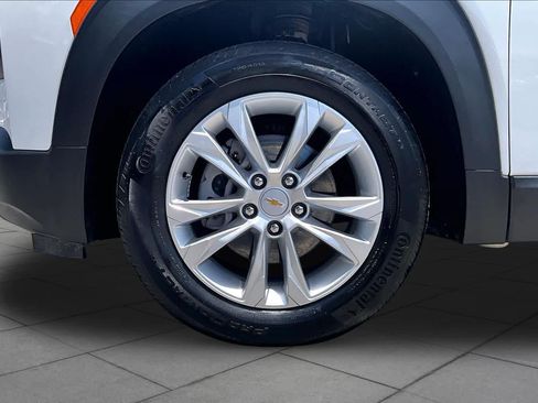 Used 2023 Chevrolet TrailBlazer LS FWD image 11