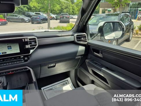 Used 2025 Toyota Sequoia SR5 AWD/4WD image 22