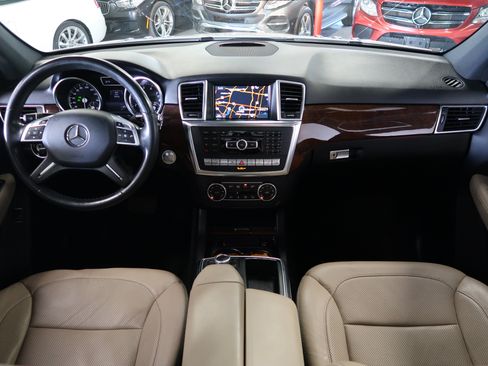 Used 2014 Mercedes-Benz ML 350 4MATIC image 11