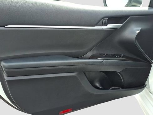 Certified 2024 Toyota Camry SE AWD/4WD image 3