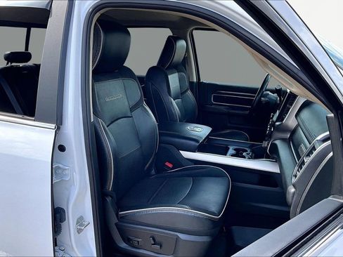 Used 2021 RAM 3500 Laramie w/ Safety Group B image 7