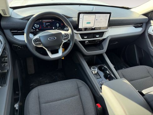 New 2026 Ford Explorer Active image 15