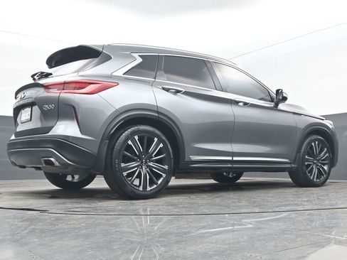 Used 2021 INFINITI QX50 Luxe w/ Appearance Package image 27