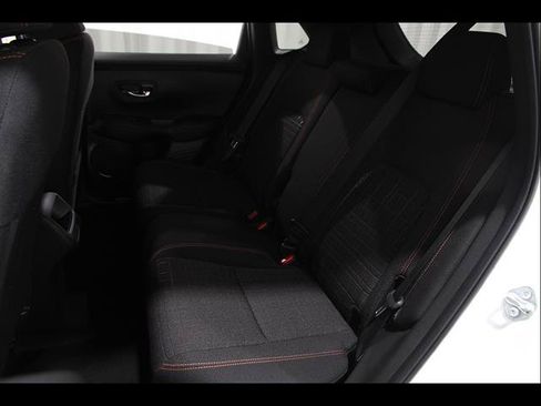 Used 2024 Honda HR-V Sport image 17