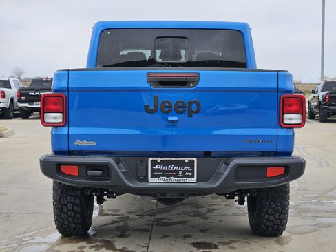 New 2026 Jeep Gladiator Sport image 8