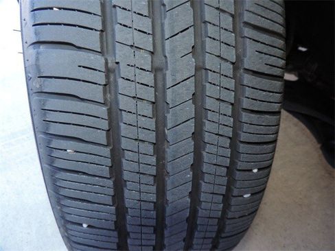 Certified 2025 Subaru Crosstrek 2.5i Limited w/ Popular Package #3A image 22