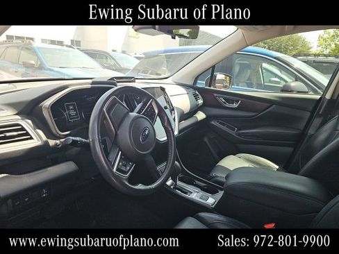 Used 2023 Subaru Ascent Touring AWD/4WD image 5