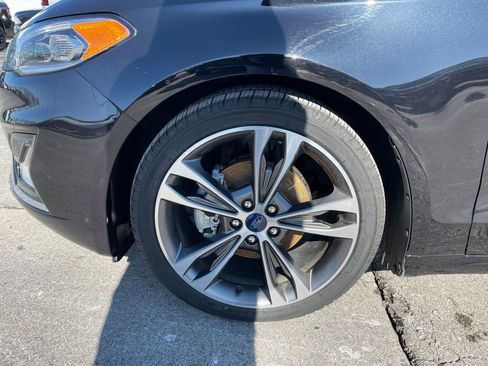 Used 2020 Ford Fusion Titanium image 32