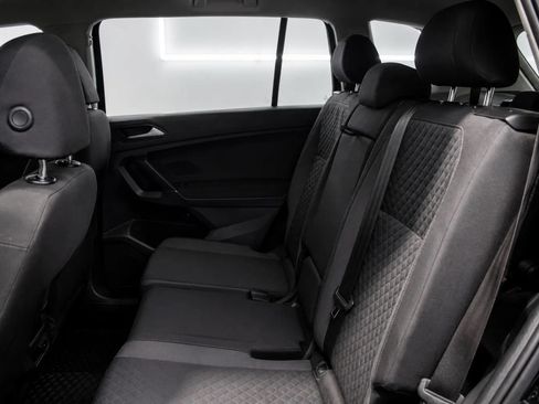 Used 2020 Volkswagen Tiguan S FWD image 14