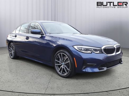Used 2020 BMW 330i Sedan w/ Premium Package image 9