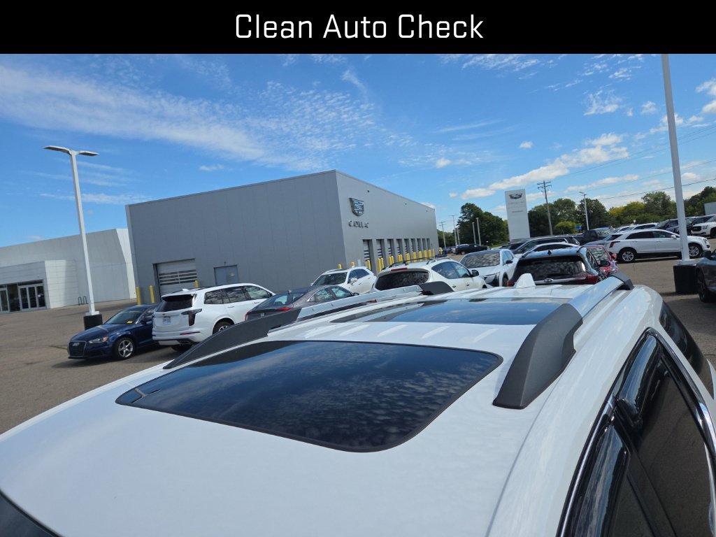Used 2023 GMC Acadia Denali w/ Denali Ultimate Package AWD/4WD image 6