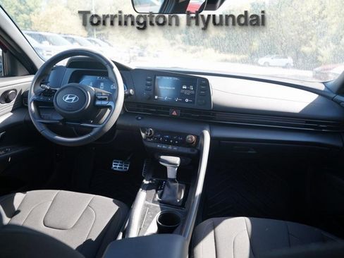 New 2025 Hyundai Elantra Sport image 9