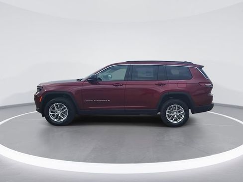 New 2026 Jeep Grand Cherokee L Laredo image 5