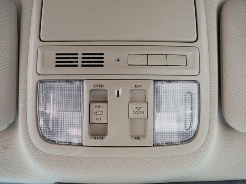 Used 2019 Honda CR-V EX-L image 31