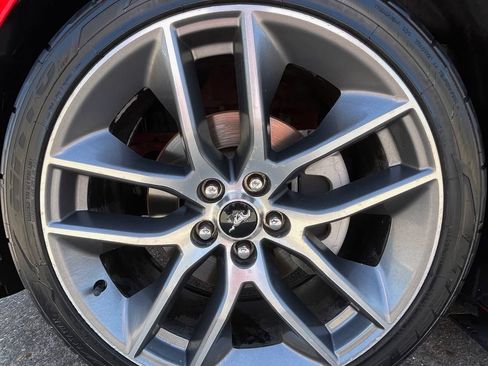 Used 2015 Ford Mustang Premium RWD image 10