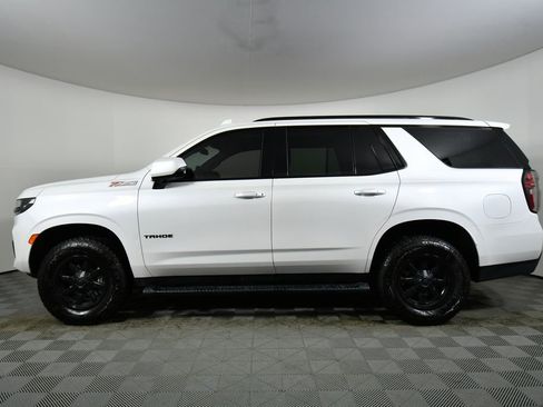 Used 2021 Chevrolet Tahoe Z71 w/ Z71 Signature Package image 16