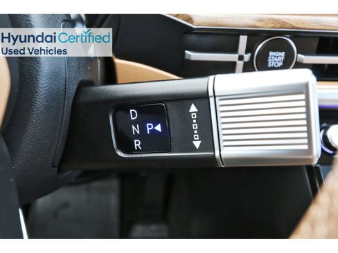 Certified 2025 Hyundai Santa Fe Limited image 29