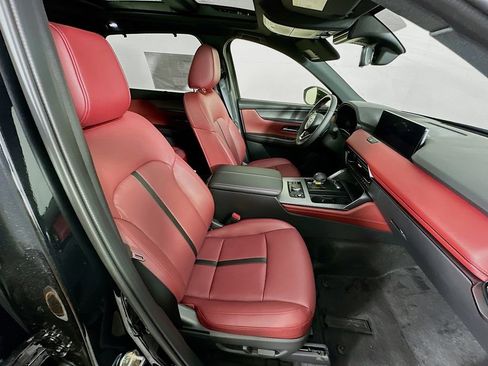 New 2026 MAZDA CX-70 3.3 Turbo w/ Premium Plus Pkg image 36