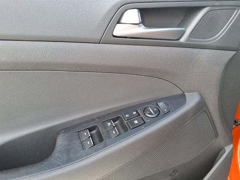 Used 2016 Hyundai Tucson Limited w/ Option Group 03 image 10