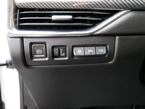 Certified 2023 Cadillac XT4 Sport image 8