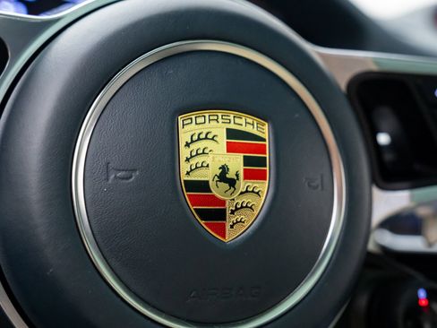 Certified 2023 Porsche Cayenne S image 30