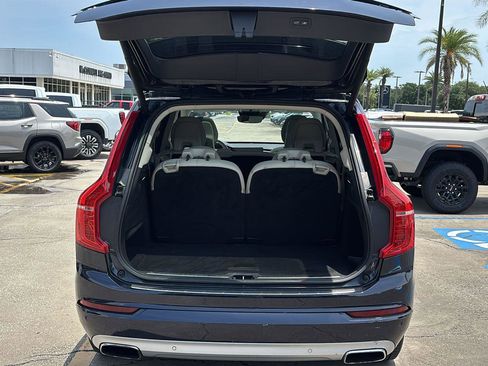 Used 2017 Volvo XC90 T6 Momentum w/ Vision Package AWD/4WD image 19