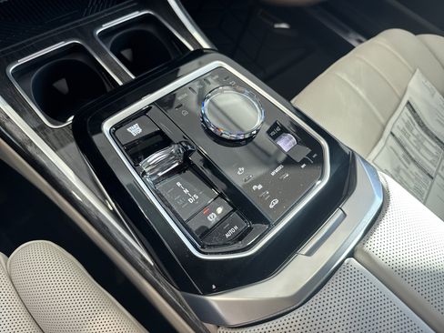 New 2026 BMW 750e xDrive w/ Luxury Rear Seating Package image 14