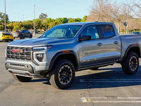 New 2026 GMC Canyon AT4 AWD/4WD image 3